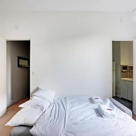 2p - Quai De Jemmapes Colonel Fabien París